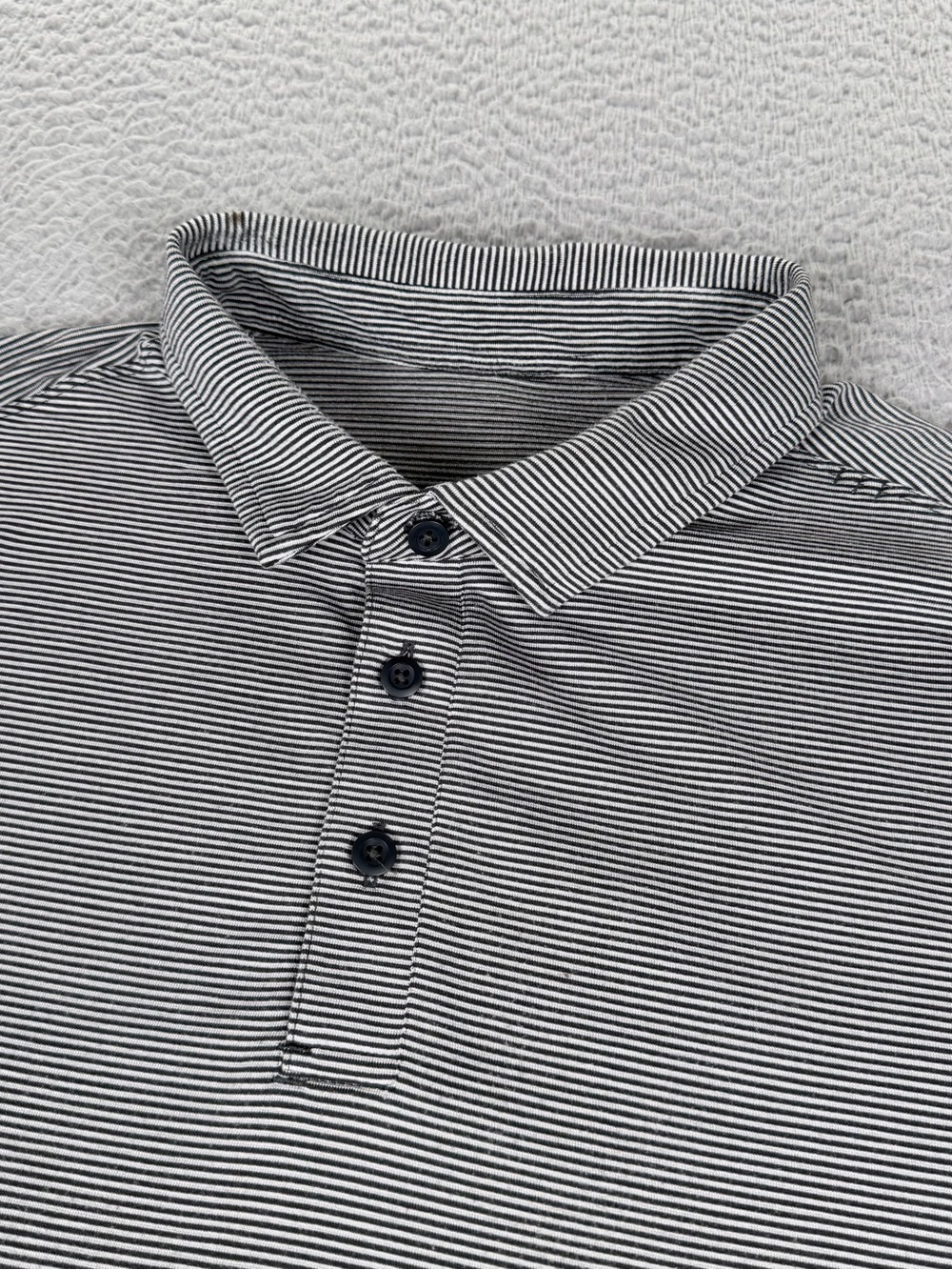 Lululemon Evolution Polo Shirt Mens Small Black White Striped Performance Active